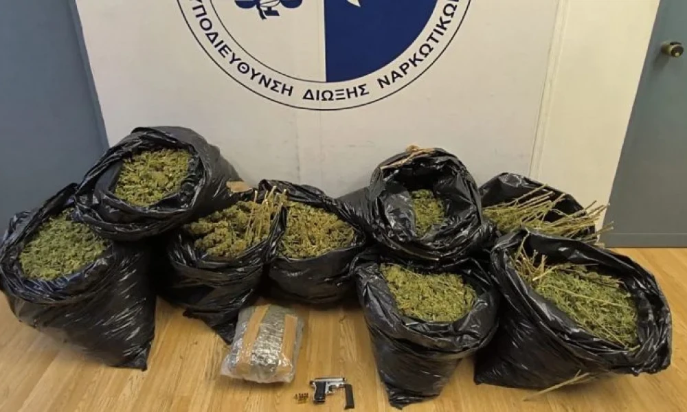 Εντοπίστηκε εργαστήριο υδροπονικής κάνναβης στον Άλιμο -Συνέλαβαν τρία άτομα